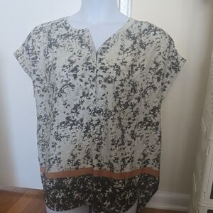 Simply Vera Vera Wang Black and White Boxy Blouse with Mandarin Collar